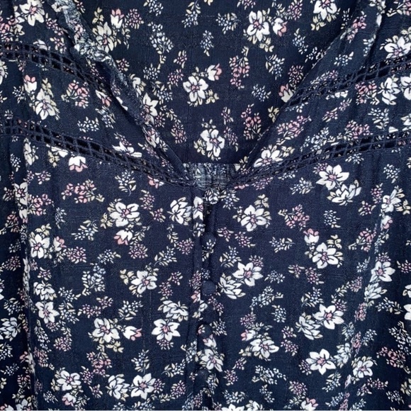 Lane Bryant Navy Floral Blouse - Picture 3 of 5